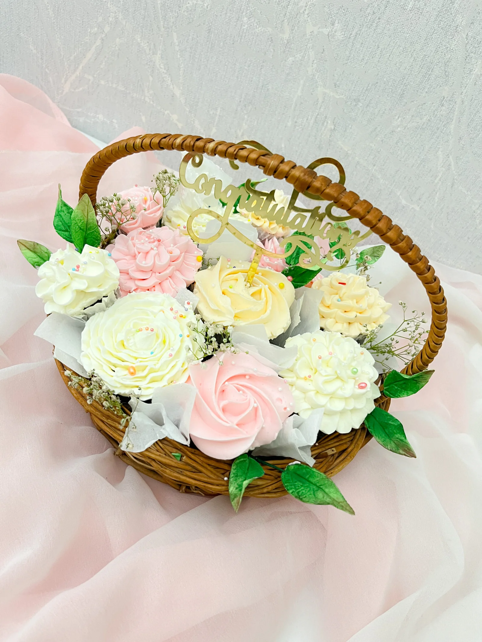 Small Cupcake Hamper